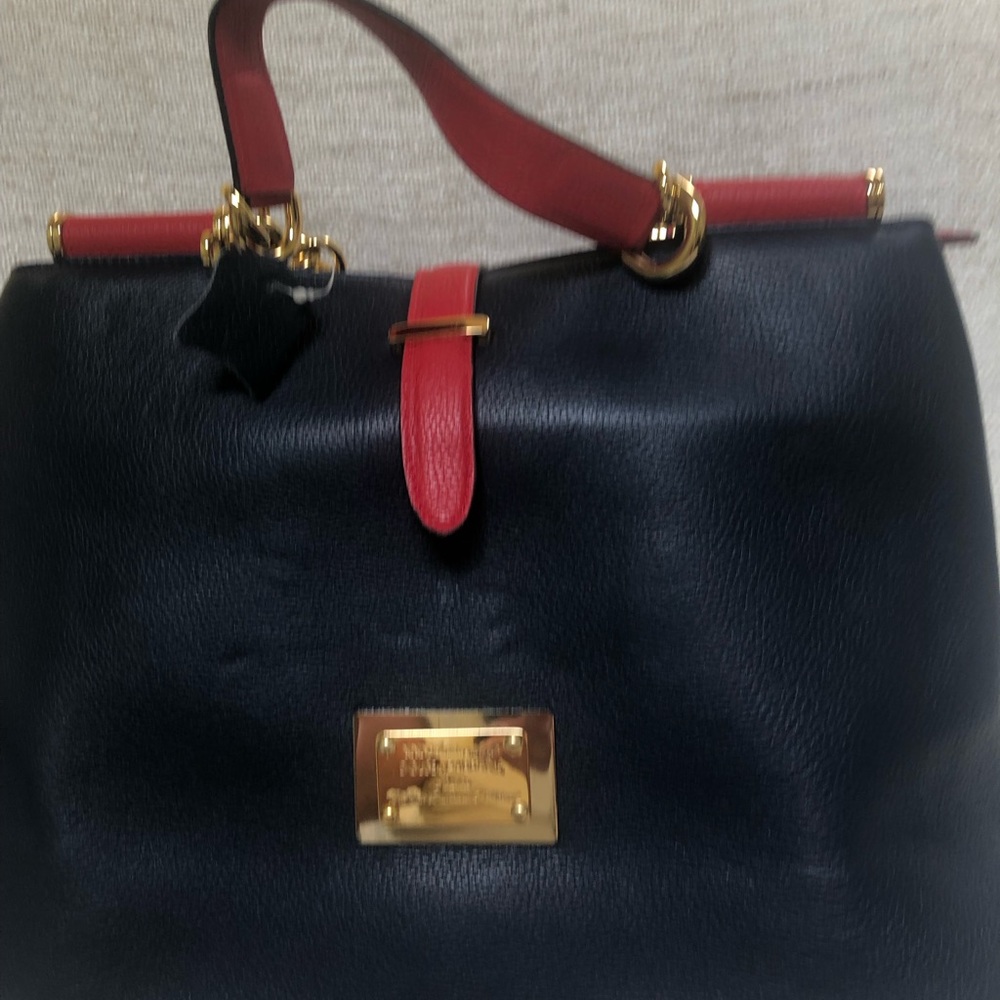New Dolce & Gabbana leather purse bag c/w storage dust bag fabric drawstrings